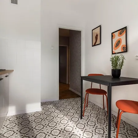 Ul Orzechowa Апартаменты Вроцлав